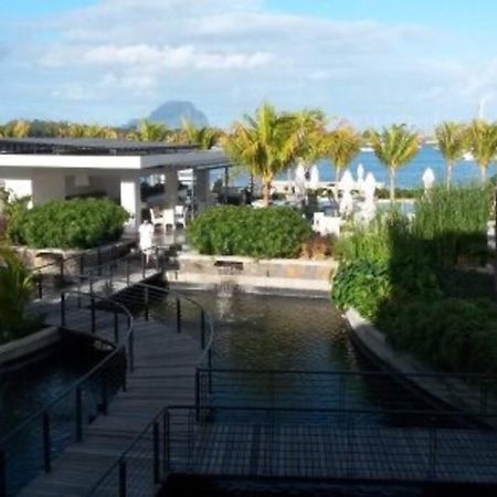 Latitude Luxury Seafront Suite Rivière Noire Extérieur photo